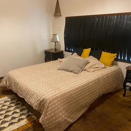 Sympa Vintage Centre 90m2 Apartment